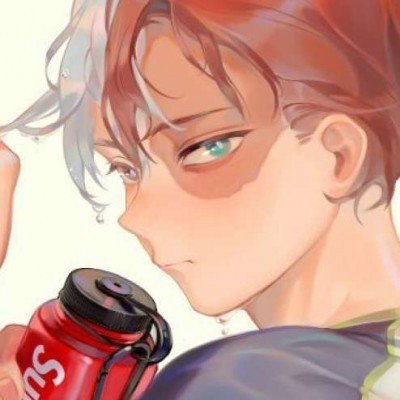 老爷爷为妻子摘花 花主人改警示牌